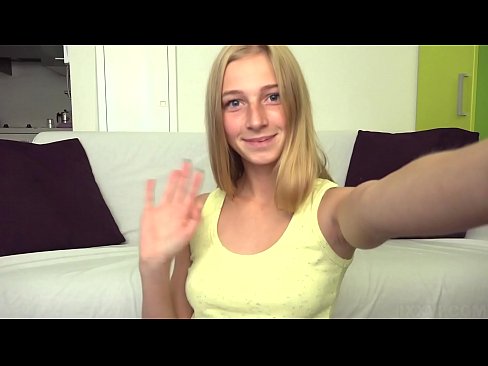 ❤️ As ik my ferfele masturbearje ik loai myn rôze kutje Slutsen op fy.pornma-com.ru ☑