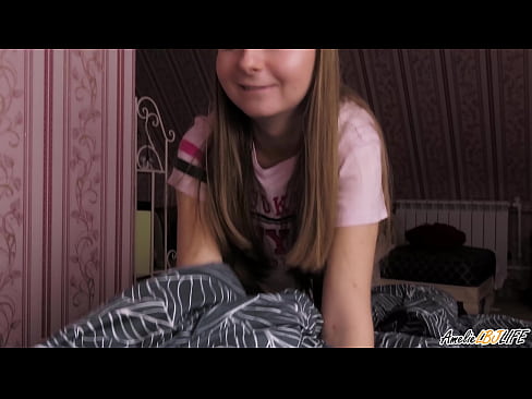 ❤️ Blondie sûget har BFF's djip en krijt cum yn 'e mûle Slutsen op fy.pornma-com.ru ☑