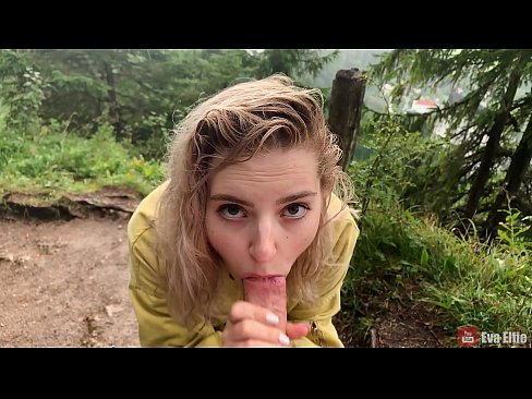 ❤️ Meisje slikket cum nei in iepenbiere blowjob - Eva Elfi Slutsen op fy.pornma-com.ru ☑